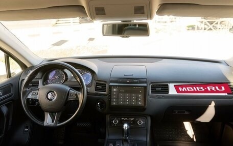Volkswagen Touareg III, 2014 год, 1 998 000 рублей, 7 фотография