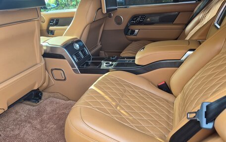 Land Rover Range Rover IV рестайлинг, 2019 год, 10 100 000 рублей, 9 фотография