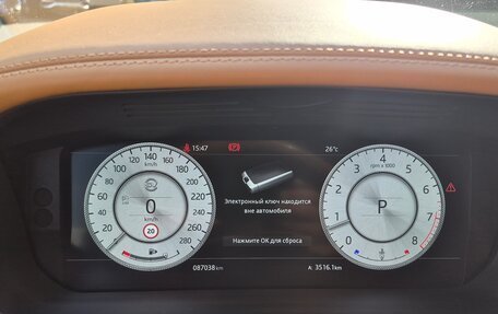 Land Rover Range Rover IV рестайлинг, 2019 год, 10 100 000 рублей, 12 фотография