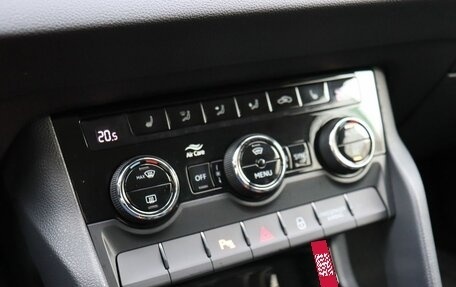 Skoda Karoq I, 2021 год, 2 300 000 рублей, 13 фотография