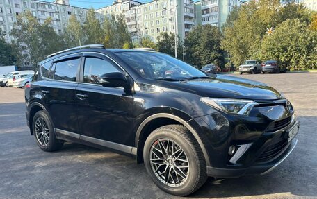 Toyota RAV4, 2017 год, 2 200 000 рублей, 7 фотография
