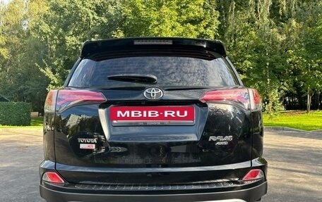 Toyota RAV4, 2017 год, 2 200 000 рублей, 13 фотография