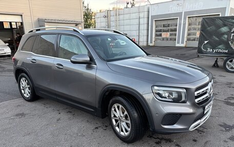 Mercedes-Benz GLB, 2020 год, 2 950 000 рублей, 3 фотография