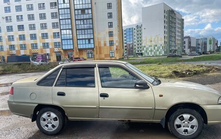 Daewoo Nexia I рестайлинг, 2010 год, 220 000 рублей, 3 фотография