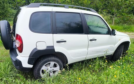 Chevrolet Niva I рестайлинг, 2014 год, 300 000 рублей, 3 фотография