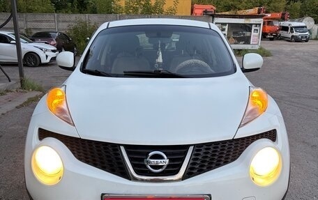Nissan Juke II, 2013 год, 900 000 рублей, 1 фотография