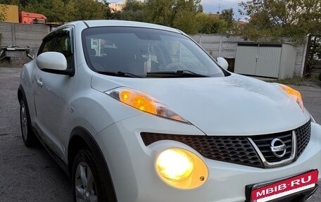 Nissan Juke II, 2013 год, 900 000 рублей, 2 фотография