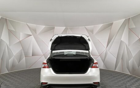 Toyota Camry, 2021 год, 3 215 000 рублей, 11 фотография