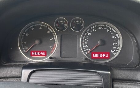 Volkswagen Passat B5+ рестайлинг, 2001 год, 290 000 рублей, 11 фотография