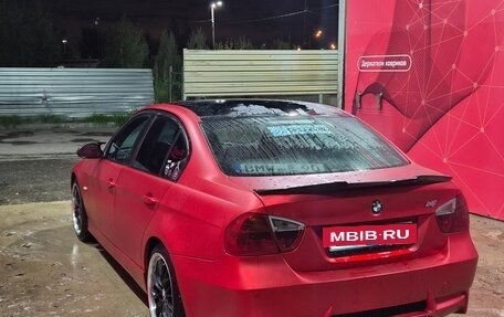 BMW 3 серия, 2005 год, 1 000 000 рублей, 3 фотография