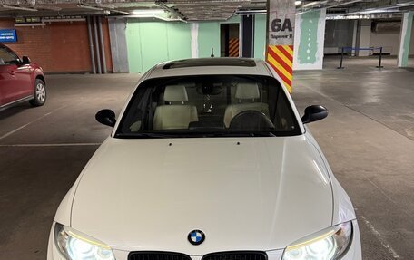 BMW 1 серия, 2009 год, 1 500 000 рублей, 16 фотография