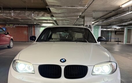 BMW 1 серия, 2009 год, 1 500 000 рублей, 18 фотография