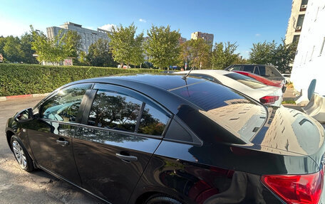 Chevrolet Cruze II, 2010 год, 550 000 рублей, 2 фотография