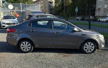 KIA Rio III рестайлинг, 2011 год, 485 000 рублей, 2 фотография