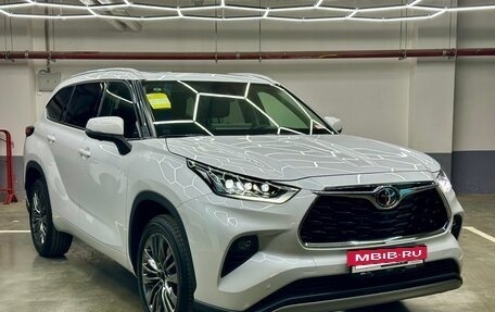 Toyota Highlander, 2026 год, 5 200 000 рублей, 3 фотография