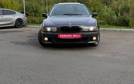 BMW 5 серия, 1996 год, 599 999 рублей, 2 фотография