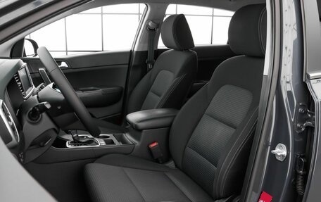 KIA Sportage IV рестайлинг, 2020 год, 2 390 000 рублей, 9 фотография