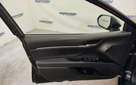 Toyota Camry, 2023 год, 3 170 000 рублей, 9 фотография
