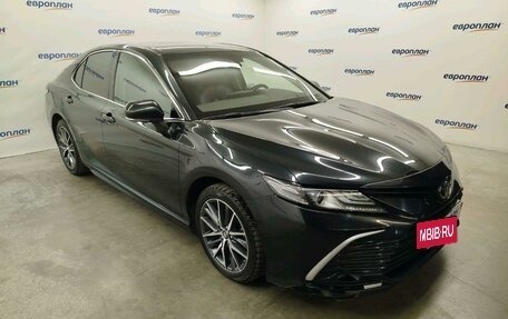 Toyota Camry, 2023 год, 3 170 000 рублей, 2 фотография