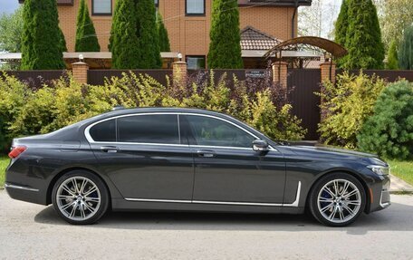 BMW 7 серия, 2020 год, 5 550 000 рублей, 2 фотография