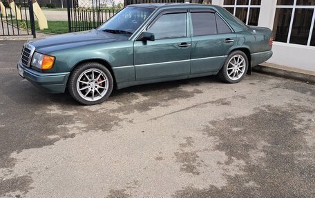 Mercedes-Benz W124, 1985 год, 500 000 рублей, 10 фотография