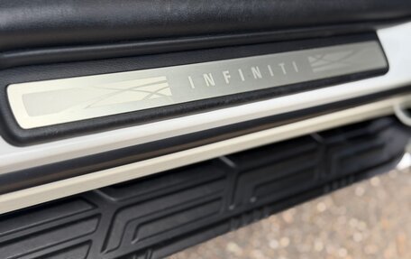 Infiniti QX56, 2012 год, 3 500 000 рублей, 15 фотография