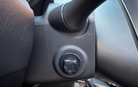 Infiniti QX56, 2012 год, 3 500 000 рублей, 39 фотография