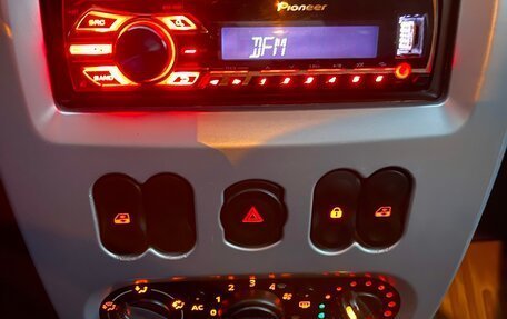Renault Logan I, 2013 год, 535 000 рублей, 17 фотография