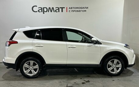 Toyota RAV4, 2019 год, 2 350 000 рублей, 9 фотография