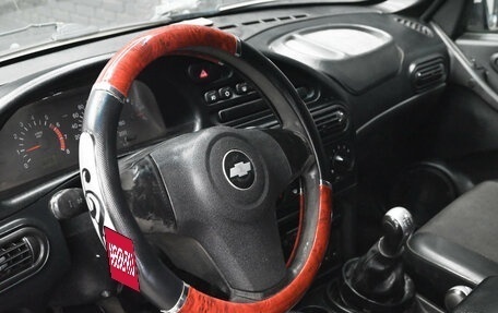 Chevrolet Niva I рестайлинг, 2010 год, 300 000 рублей, 16 фотография