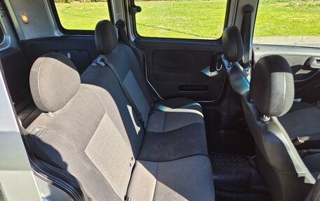 Opel Combo C, 2008 год, 490 000 рублей, 13 фотография