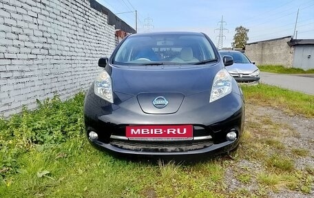 Nissan Leaf I, 2015 год, 1 000 000 рублей, 1 фотография