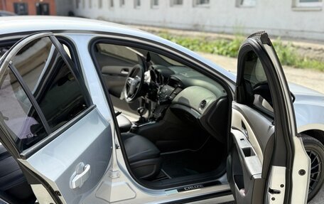Chevrolet Cruze II, 2012 год, 800 000 рублей, 16 фотография