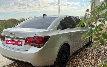 Chevrolet Cruze II, 2012 год, 800 000 рублей, 31 фотография