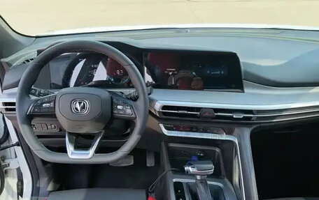 Changan CS35 Plus, 2022 год, 1 056 000 рублей, 9 фотография
