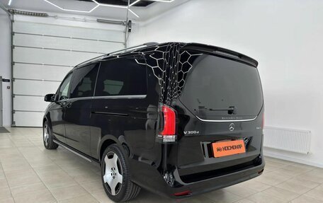 Mercedes-Benz V-Класс, 2026 год, 13 990 000 рублей, 8 фотография