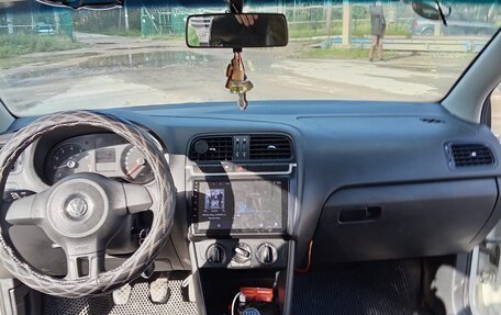 Volkswagen Polo VI (EU Market), 2011 год, 520 000 рублей, 9 фотография