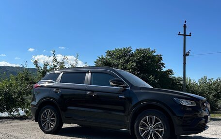 Geely Atlas, 2023 год, 1 800 000 рублей, 12 фотография