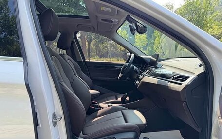 BMW X1, 2022 год, 1 650 000 рублей, 10 фотография