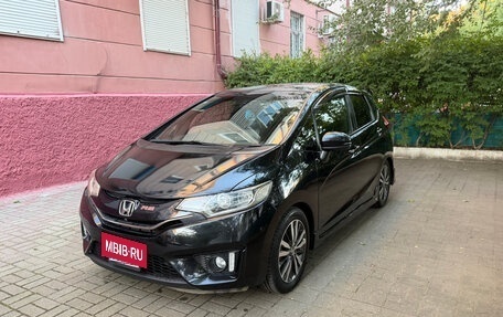 Honda Fit III, 2014 год, 1 040 000 рублей, 2 фотография