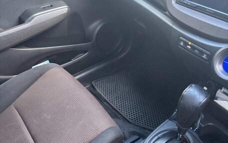 Honda Fit Shuttle I рестайлинг, 2013 год, 900 000 рублей, 8 фотография