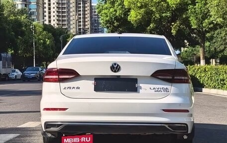 Volkswagen Lavida, 2022 год, 1 439 000 рублей, 6 фотография