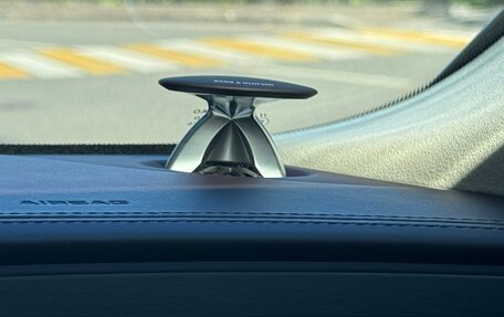 Audi A8, 2016 год, 3 925 431 рублей, 9 фотография