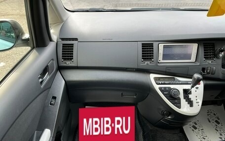 Toyota ISis I, 2012 год, 1 379 000 рублей, 20 фотография