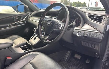 Toyota Harrier, 2017 год, 2 580 000 рублей, 14 фотография