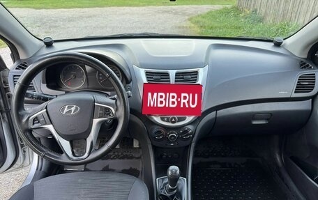 Hyundai Solaris II рестайлинг, 2014 год, 750 000 рублей, 5 фотография