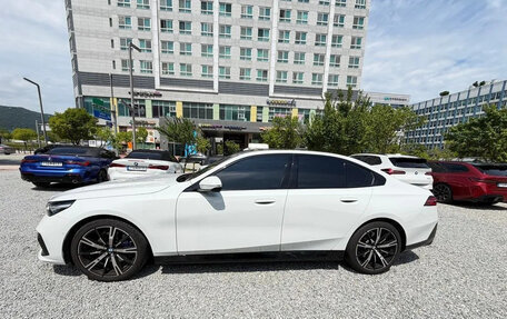 BMW 5 серия, 2026 год, 8 087 700 рублей, 2 фотография