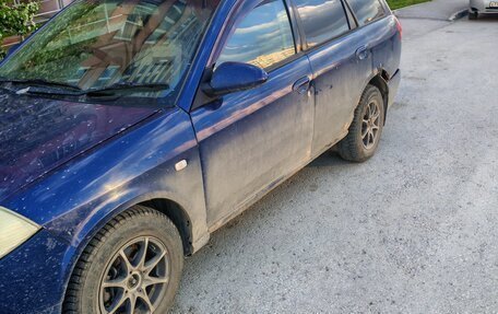 Nissan Wingroad III, 2001 год, 220 000 рублей, 2 фотография