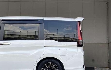 Honda Stepwgn IV, 2022 год, 2 100 000 рублей, 12 фотография
