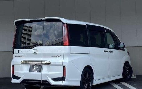 Honda Stepwgn IV, 2022 год, 2 100 000 рублей, 4 фотография